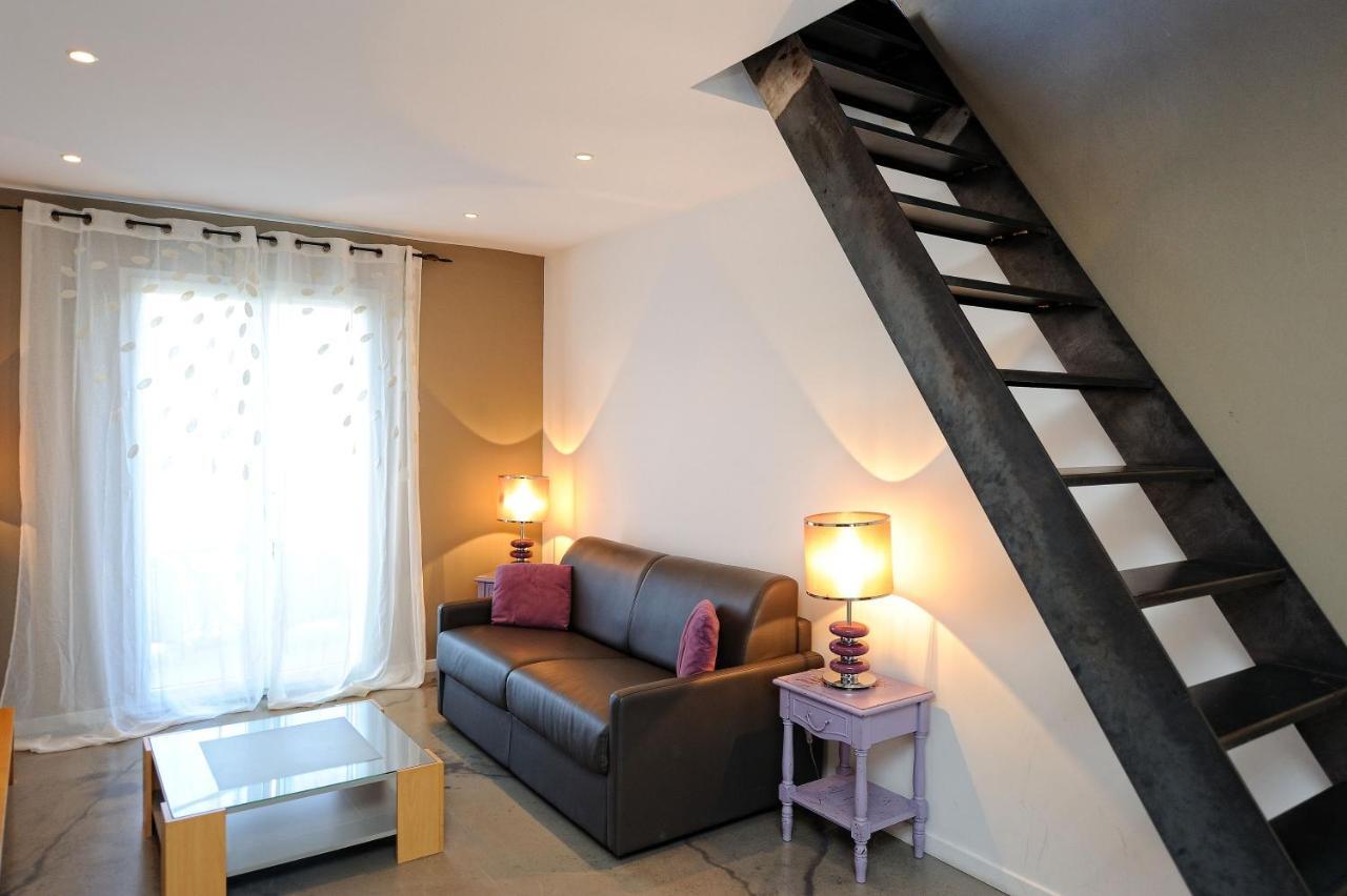Appartement Du Tourisme Дзондза Экстерьер фото