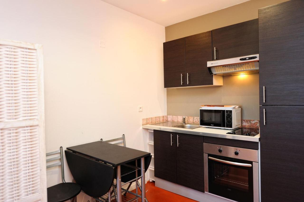 Appartement Du Tourisme Дзондза Экстерьер фото